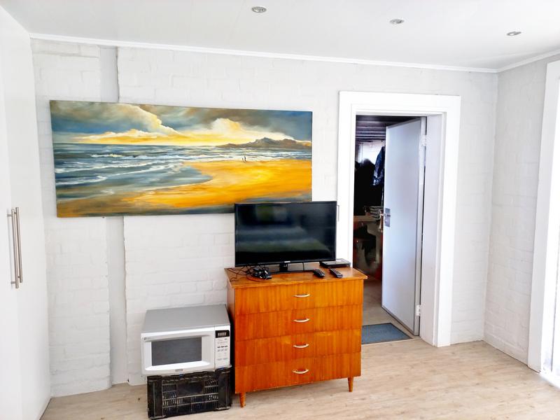 2 Bedroom Property for Sale in Dassenberg Western Cape